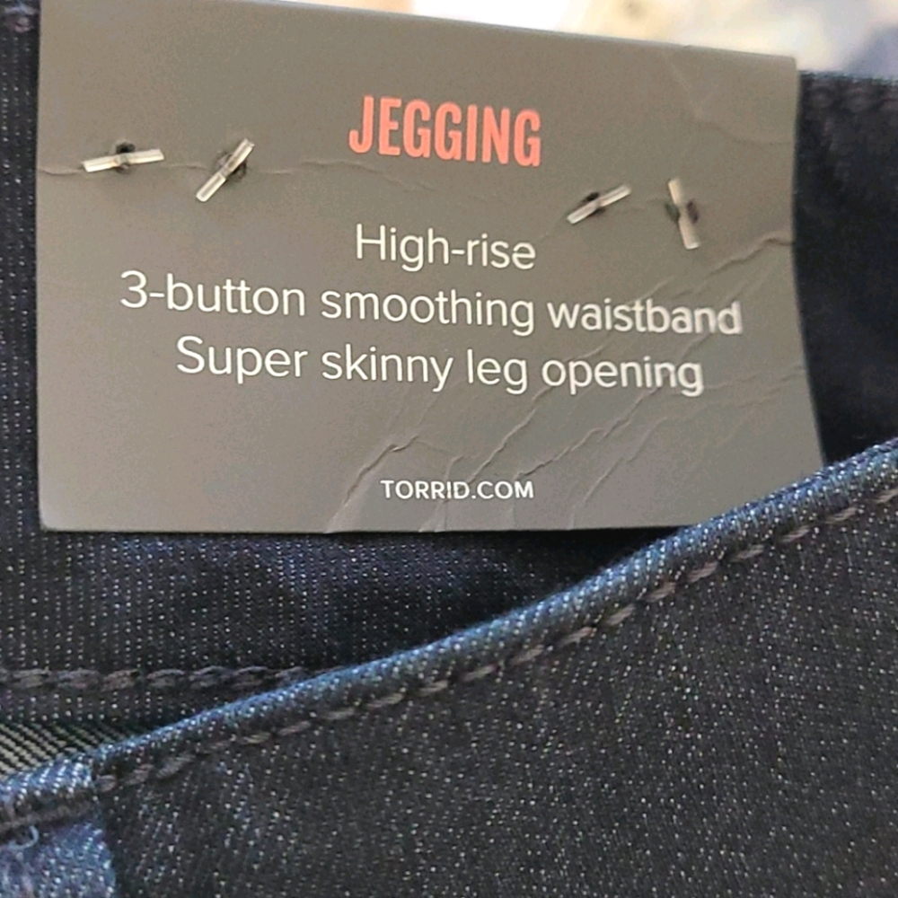 Torrid | High Rise Jegging Super Stretch NWT - Picture 6 of 10